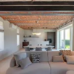 Semesterbostad Ferme De Petrieux - 