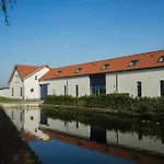 Ferme De Pétrieux - Le Peuplier Avec Piscine Et Wellness Tournai