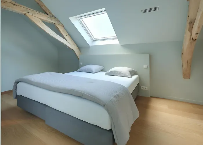 Hébergement de vacances Ferme De Pétrieux - Le Peuplier Avec Piscine Et Wellness